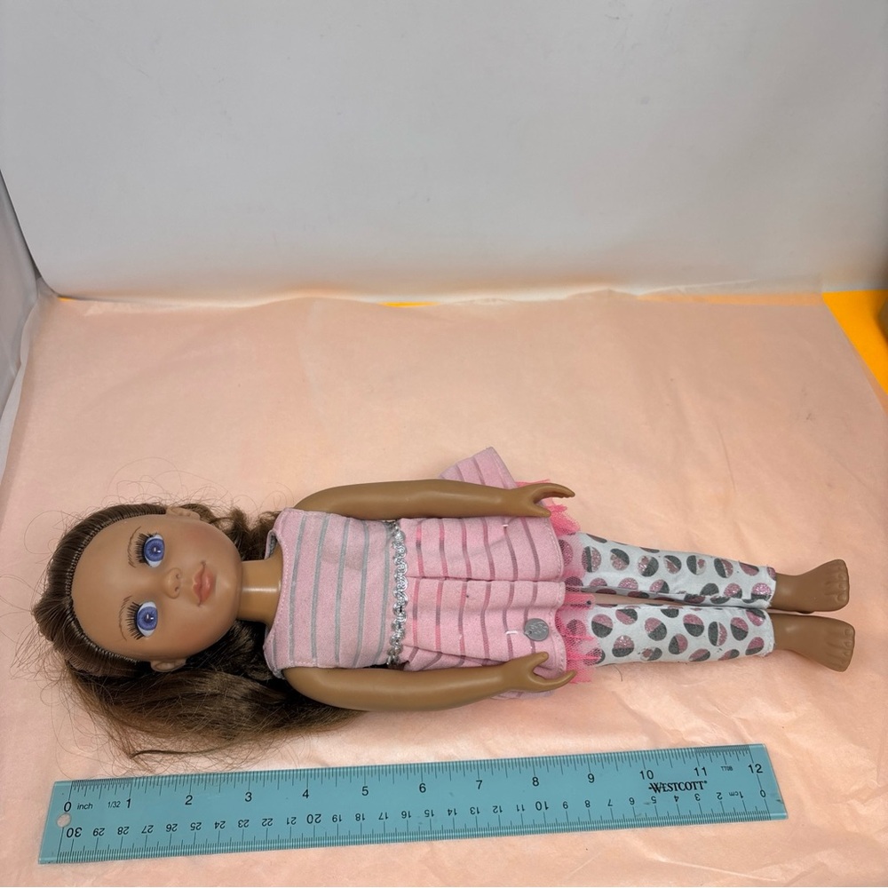 Pink Fashion Doll with Patterned Leggings - Kids Toy • has defects: ink ✍️ mark - Picture 7 of 8